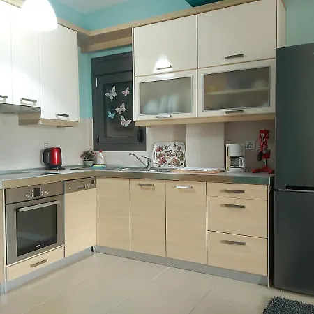 Vaso's Garden Apartment *